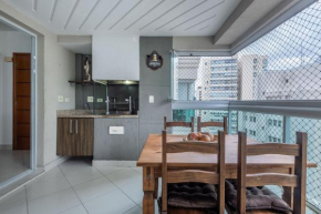 Apartamento Gourmet Astúrias - Varanda com churrasqueira de frente para a praia no Guarujá